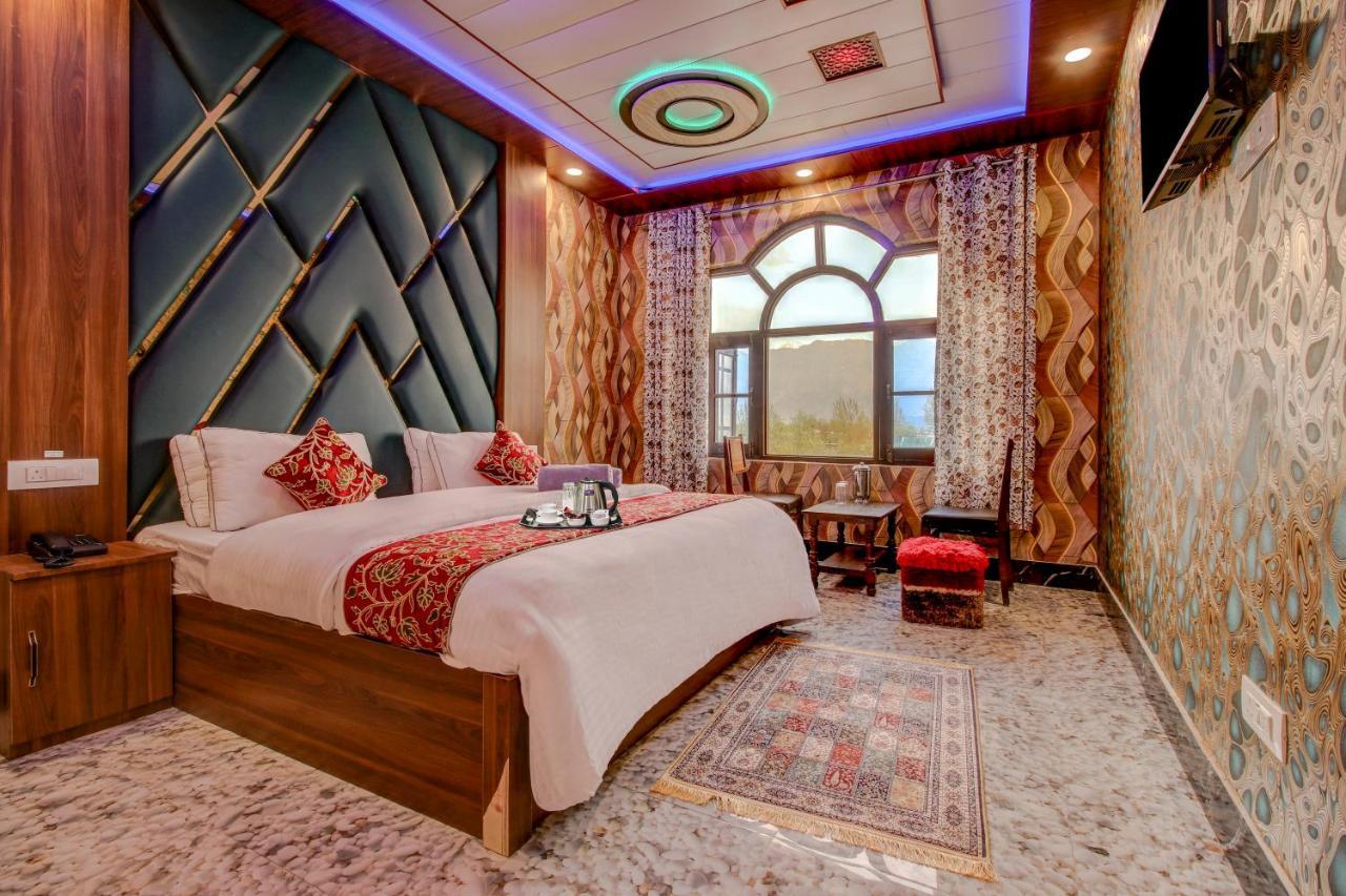 Hotel Royal Hameed Srīnagar Cameră foto